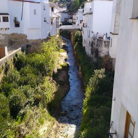 Apartamento Con Vistas Al Rio Apartamento Setenil De Las Bodegas Exterior foto